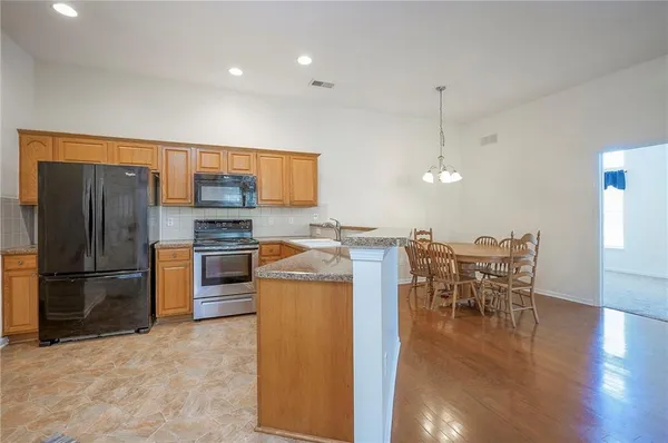 $289,500 | 18437 West 156th Terrace, Unit 3502, Olathe, KS 66062