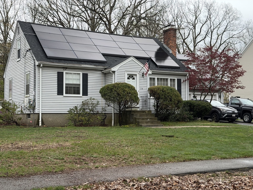 114 Parish Road Needham, MA 02494 - Photo 2 of 27 Gallery Image 2