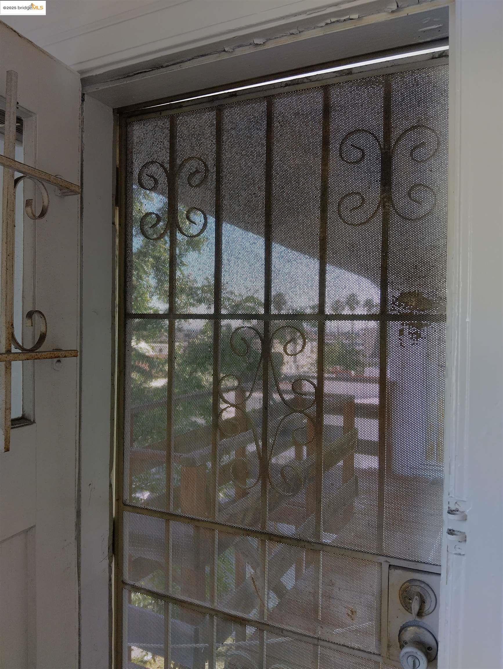 1864 11th Avenue Oakland, CA 94606 - Photo 36 of 46 a bathroom with a shower