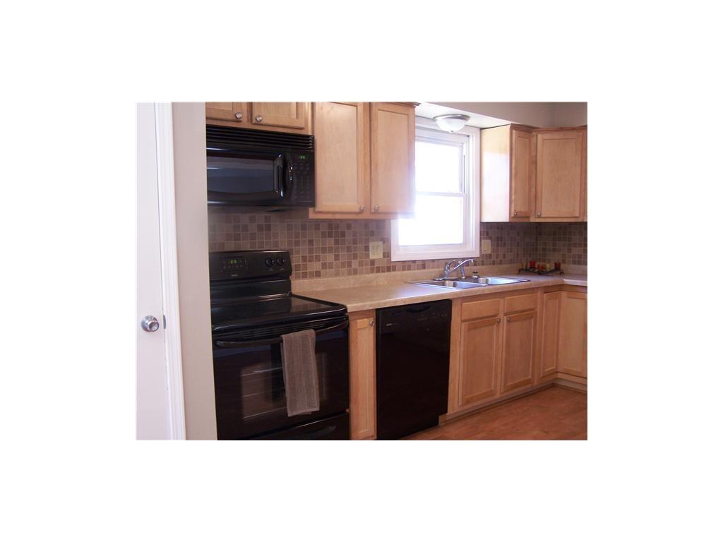 986 Apple Valley Road Greenwood, IN 46142 - Photo 8 of 8 Gallery Image 8