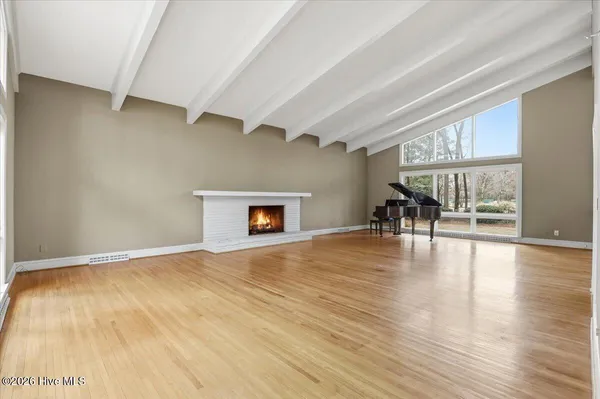 $575,000 | 1602 Greenbriar Road, Kinston, NC 28501