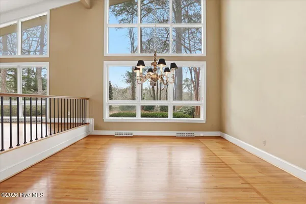 $575,000 | 1602 Greenbriar Road, Kinston, NC 28501