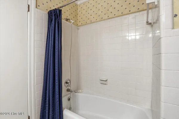 $575,000 | 1602 Greenbriar Road, Kinston, NC 28501