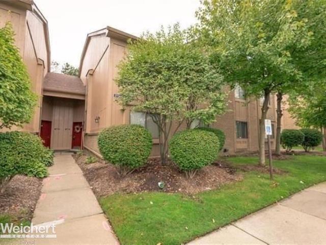 27374 Evergreen Road Lathrup Village, MI 48076 - Photo 1 of 12