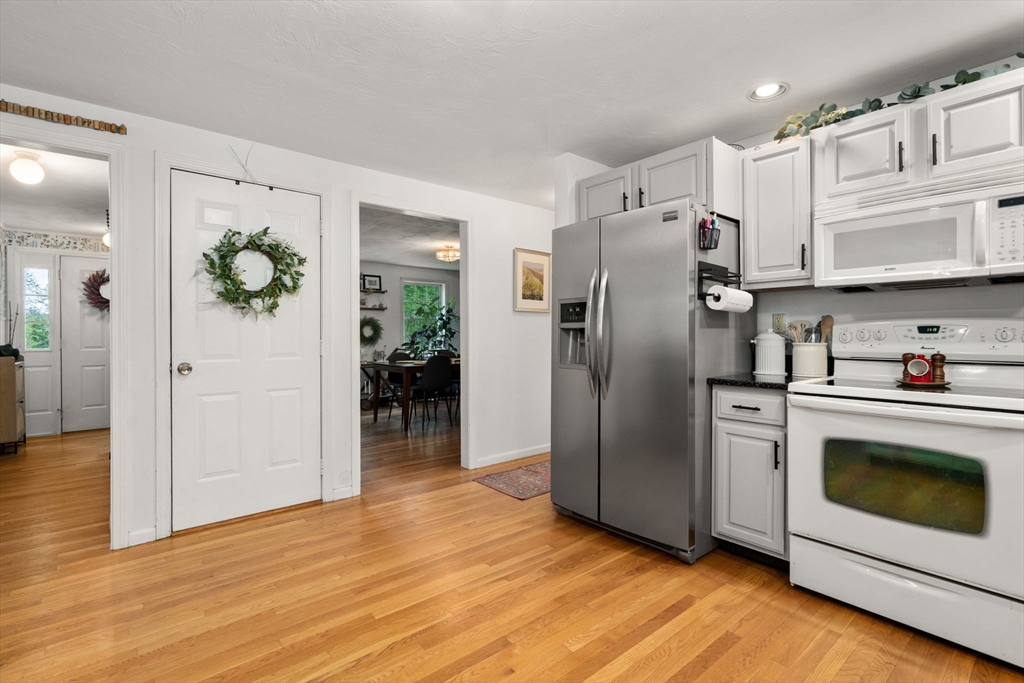 108 Town Farm Road Westminster, MA 01473 - Photo 18 of 33