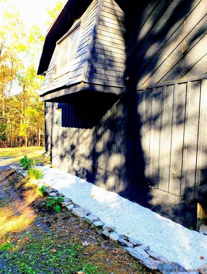 66 Hill Road Kingston, NY 12401 - Photo 6 of 32 a view of an entrance of the house
