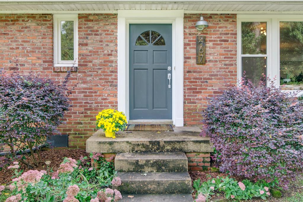 467 Hogan Road Nashville, TN 37220 - Photo 3 of 29 Gallery Image 3