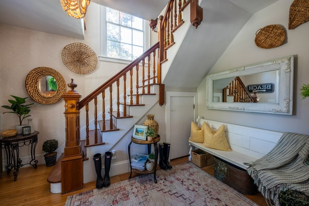 77 Green Street Fairhaven, MA 02719 - Photo 12 of 42