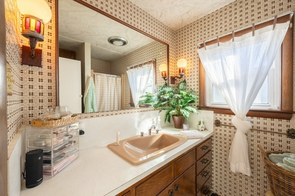 77 Green Street Fairhaven, MA 02719 - Photo 28 of 42