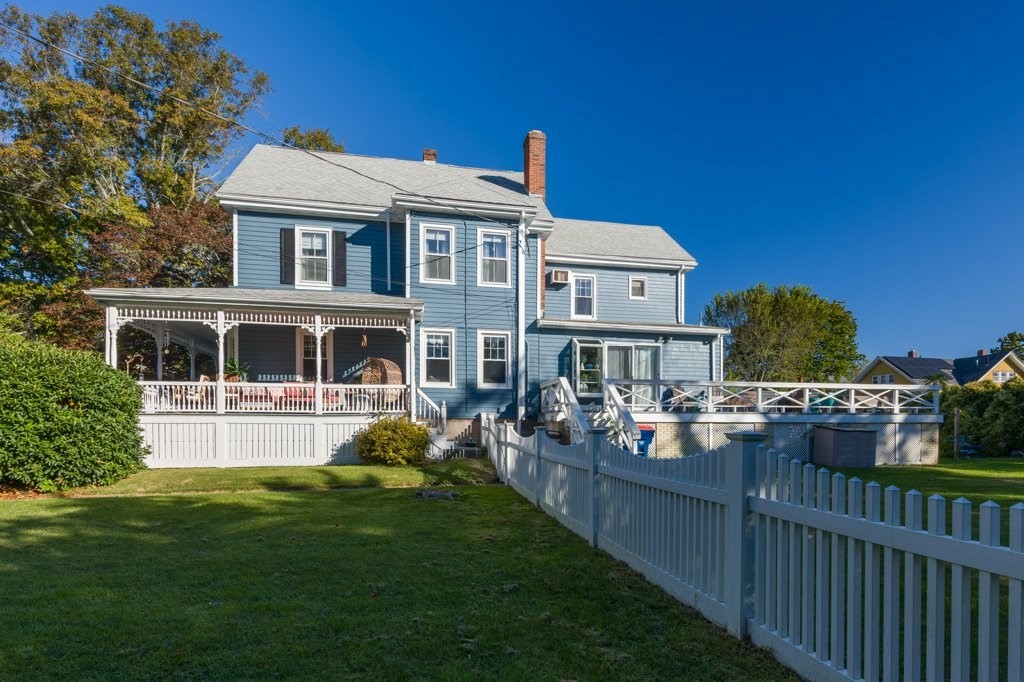 77 Green Street Fairhaven, MA 02719 - Photo 4 of 42