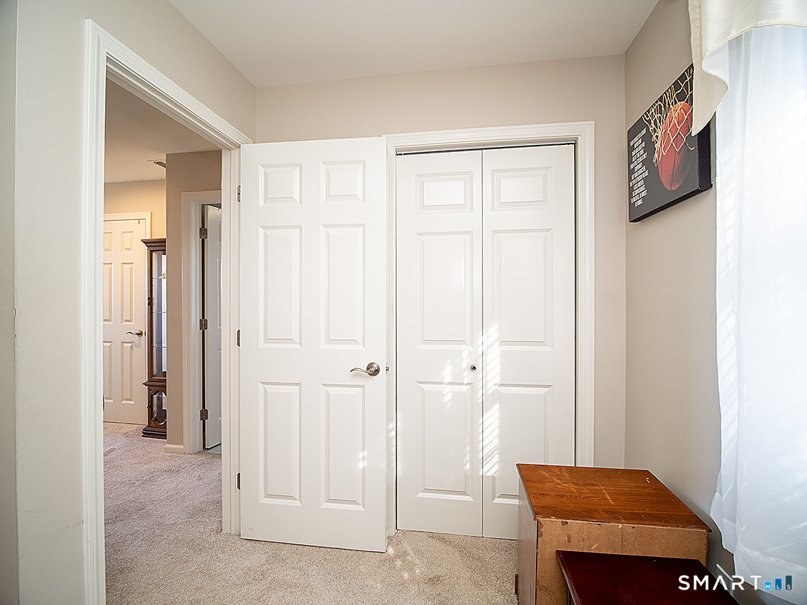 52 Kyle Court Meriden, CT 06450 - Photo 27 of 32