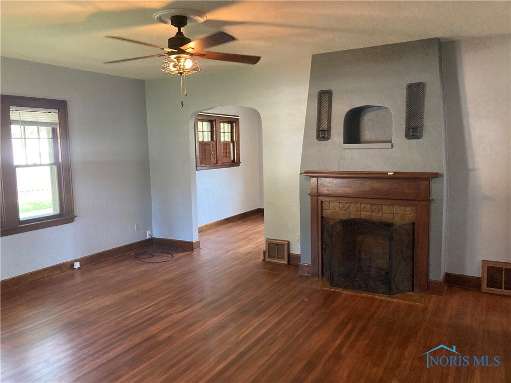 3658 Elmhurst Road Toledo, OH 43613 - Photo 4 of 20 Gallery Image 4