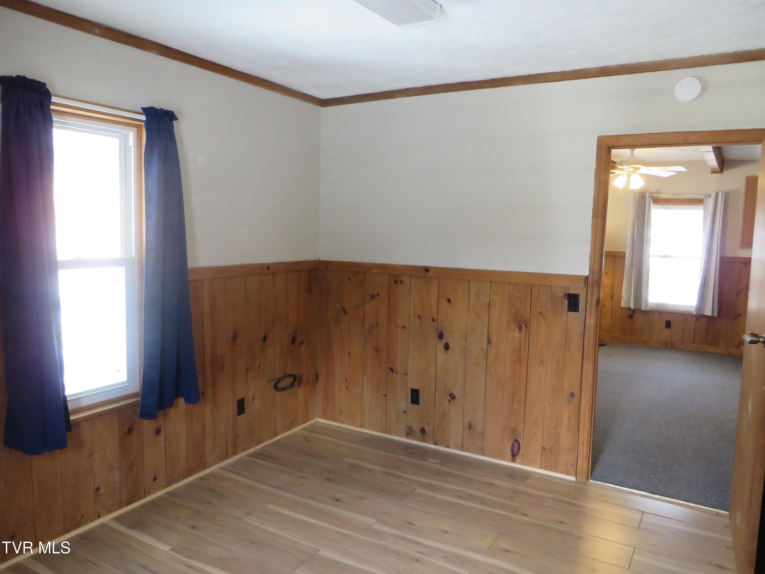 492 Forge Creek Road Mountain City, TN 37683 - Photo 15 of 44 first bedroom facing LR