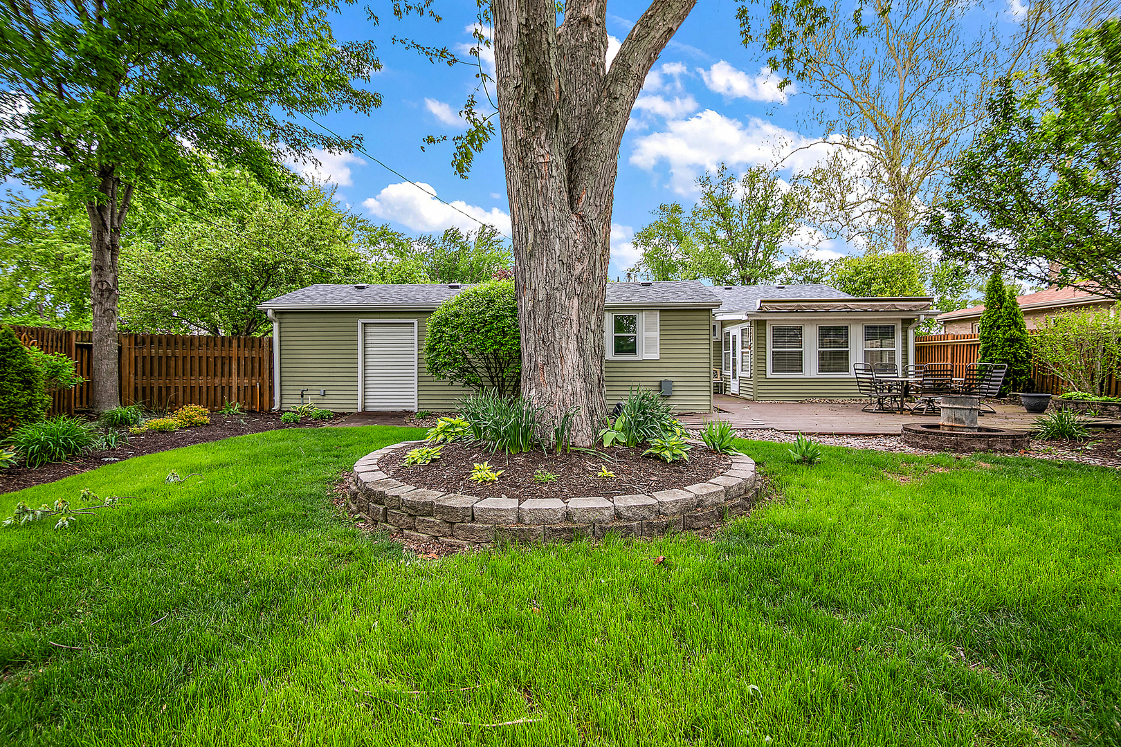 2 Jan Avenue Kankakee, IL 60901 - Photo 18 of 19 a front view of house with a garden