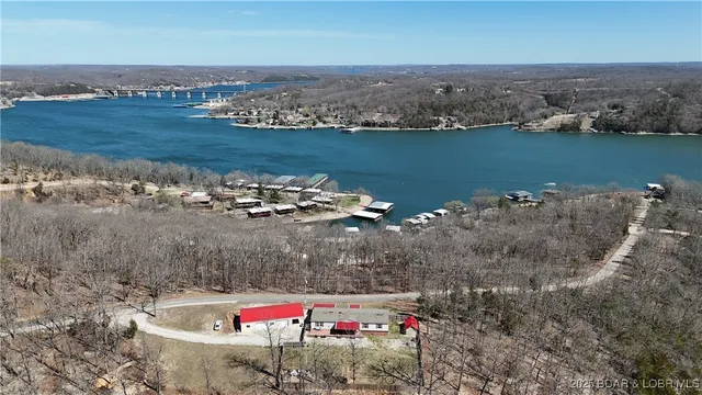 $370,000 | 788 Santee Trail, Camdenton, MO 65020