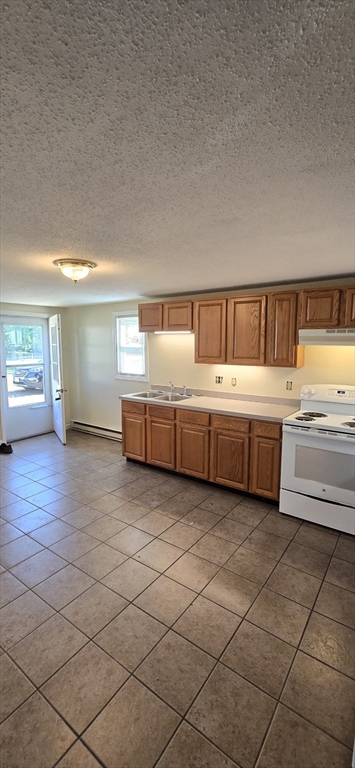 4 R Camp Jahn Road, Unit 1 Southampton, MA 01073 - Photo 3 of 15