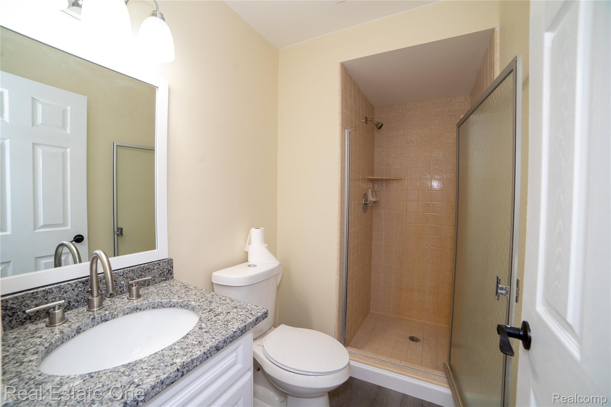 3337 Landview Drive Rochester, MI 48306 - Photo 25 of 64 Landview-31.jpg