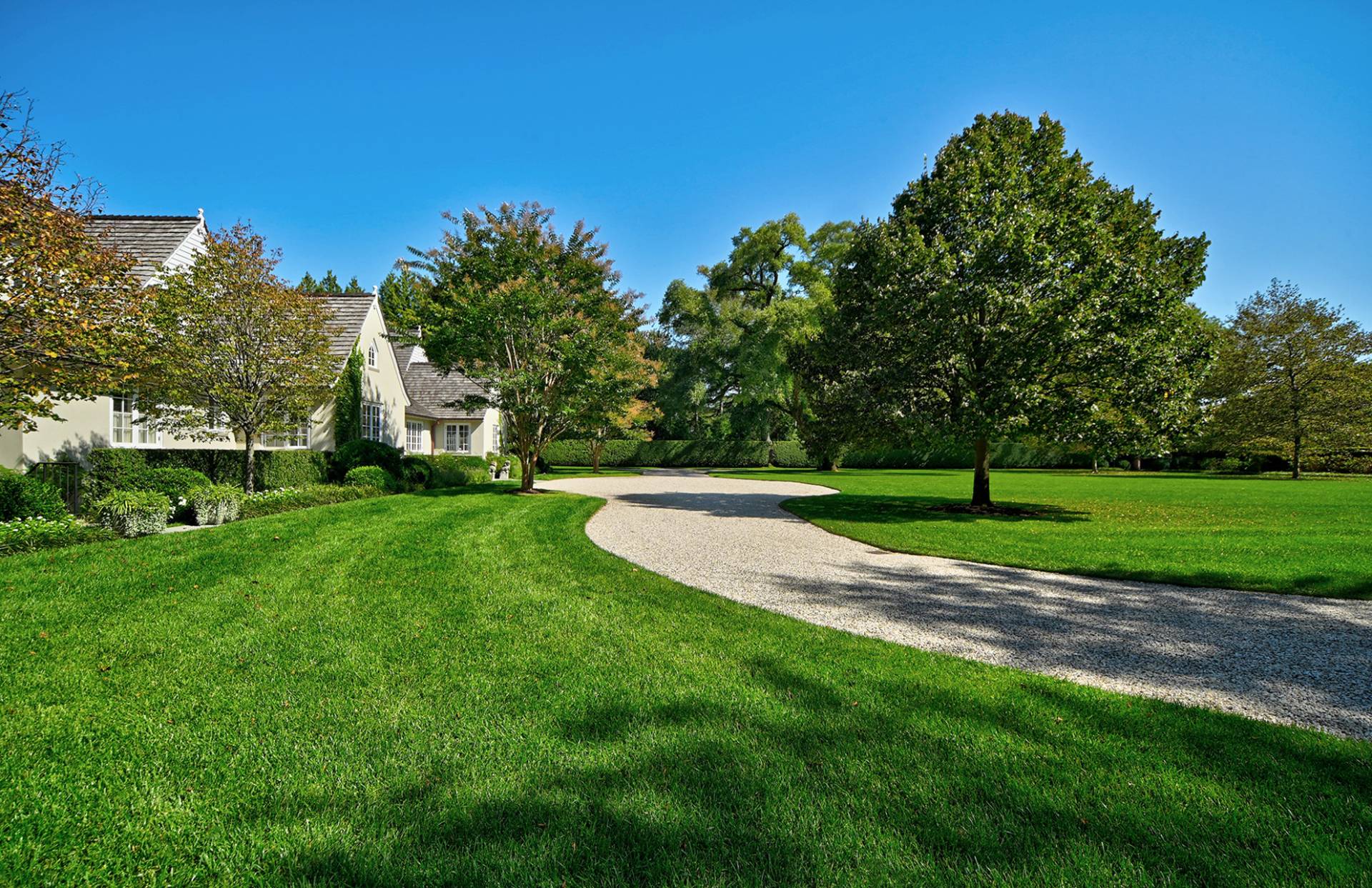 63 Middle Lane East Hampton, NY 11937 - Photo 3 of 39 a view of a golf course