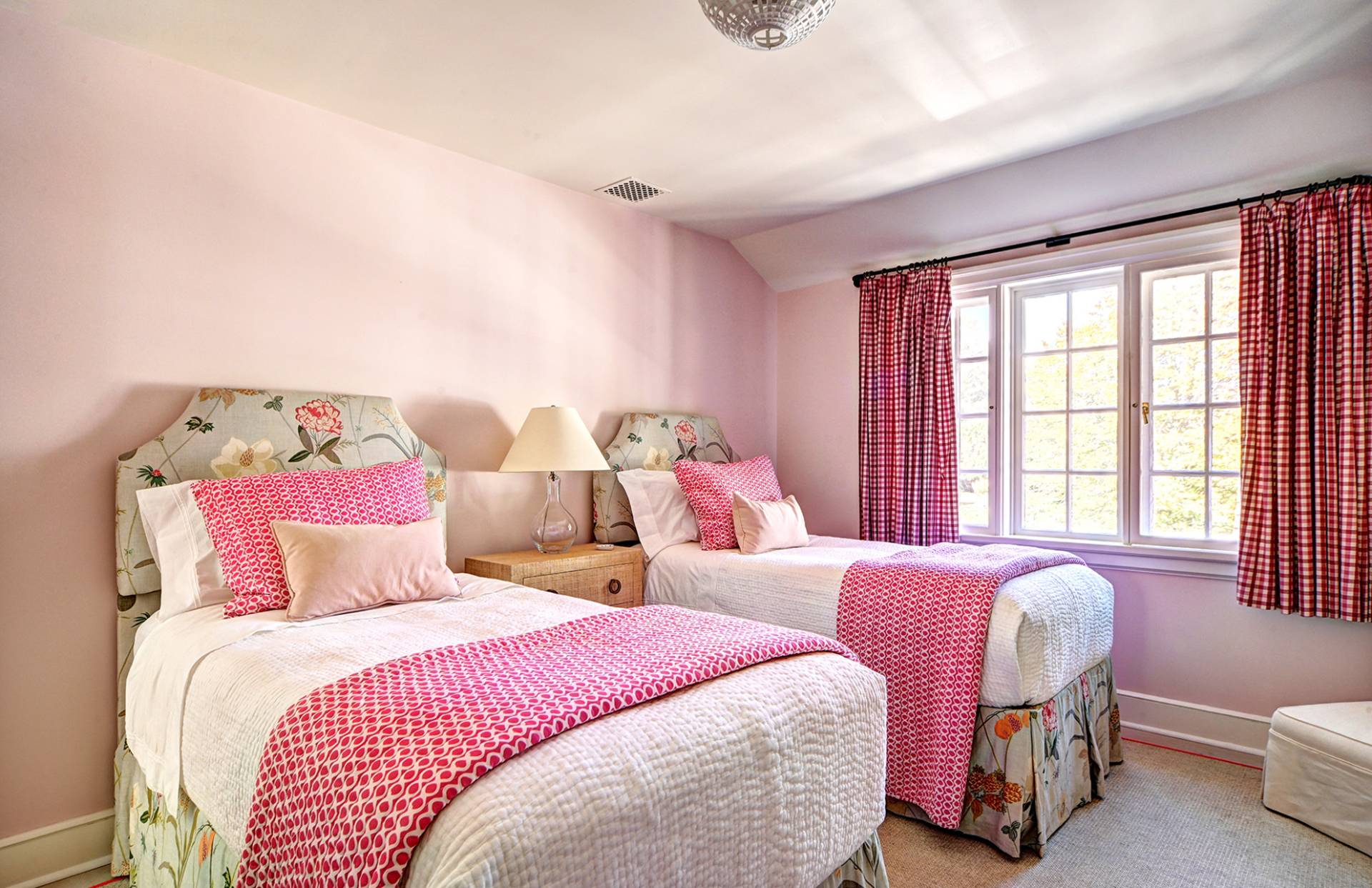 63 Middle Lane East Hampton, NY 11937 - Photo 37 of 39 a bedroom with two beds and a large window