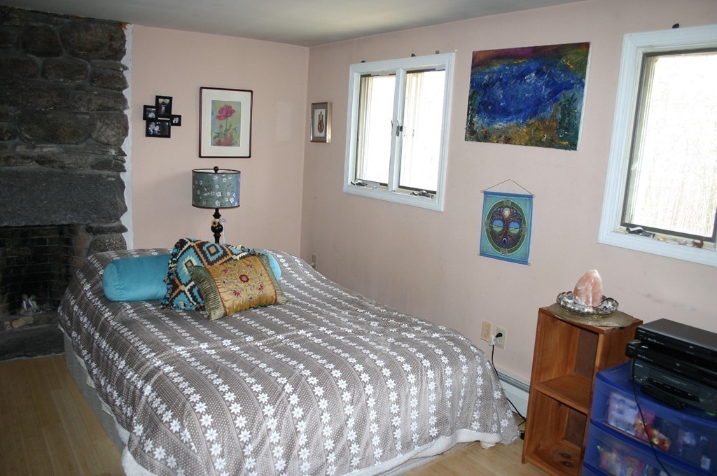 93 Glasheen Road Petersham, MA 01366 - Photo 11 of 23 Gallery Image 11
