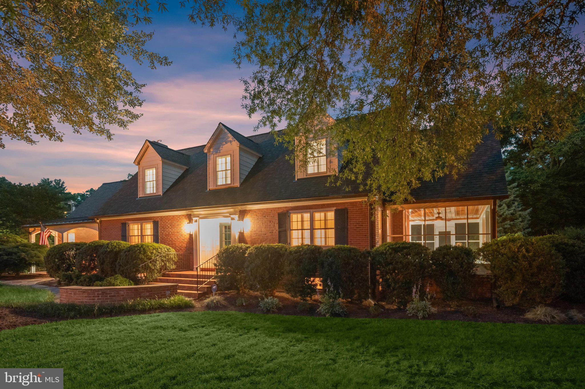 9305 Main Street Manassas, VA 20110 - Photo 76 of 86 Twilight