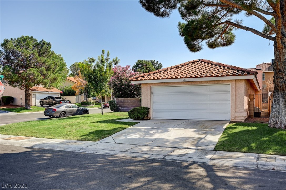 2801 Secret Canyon Road Henderson, NV 89074 - Photo 2 of 42