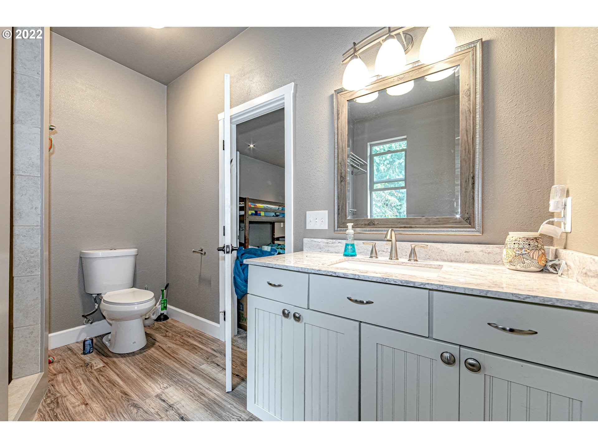 4460 Southeast Powell Valley Road Gresham, OR 97080 - Photo 14 of 23 Gallery Image 14