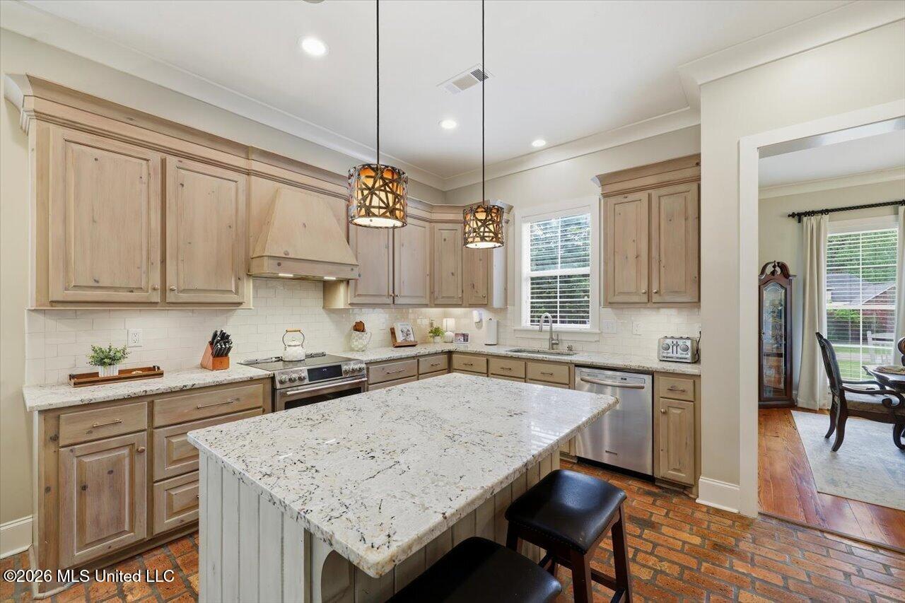 1222 Centre Court Brandon, MS 39042 - Photo 11 of 65 18-1222 Centre Ct _ Home Tours MS