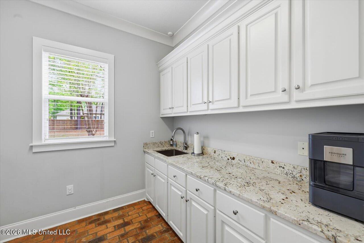 1222 Centre Court Brandon, MS 39042 - Photo 27 of 65 34-1222 Centre Ct _ Home Tours MS