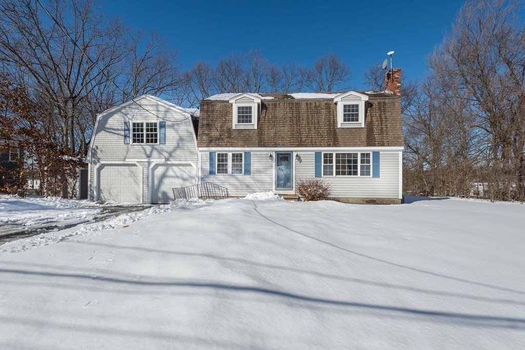 38 Blueberry Hill Road Woburn, MA 01801 - Photo 1 of 38 Gallery Image 1