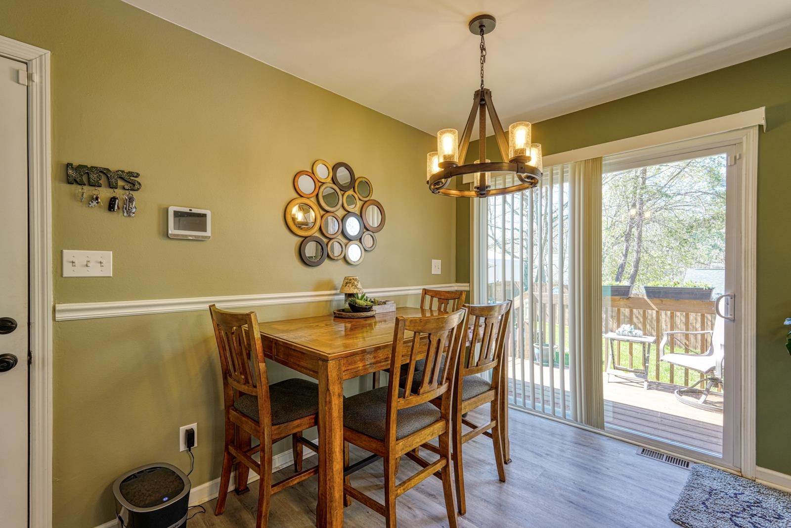 431 Gravley Road Greer, SC 29651 - Photo 9 of 23