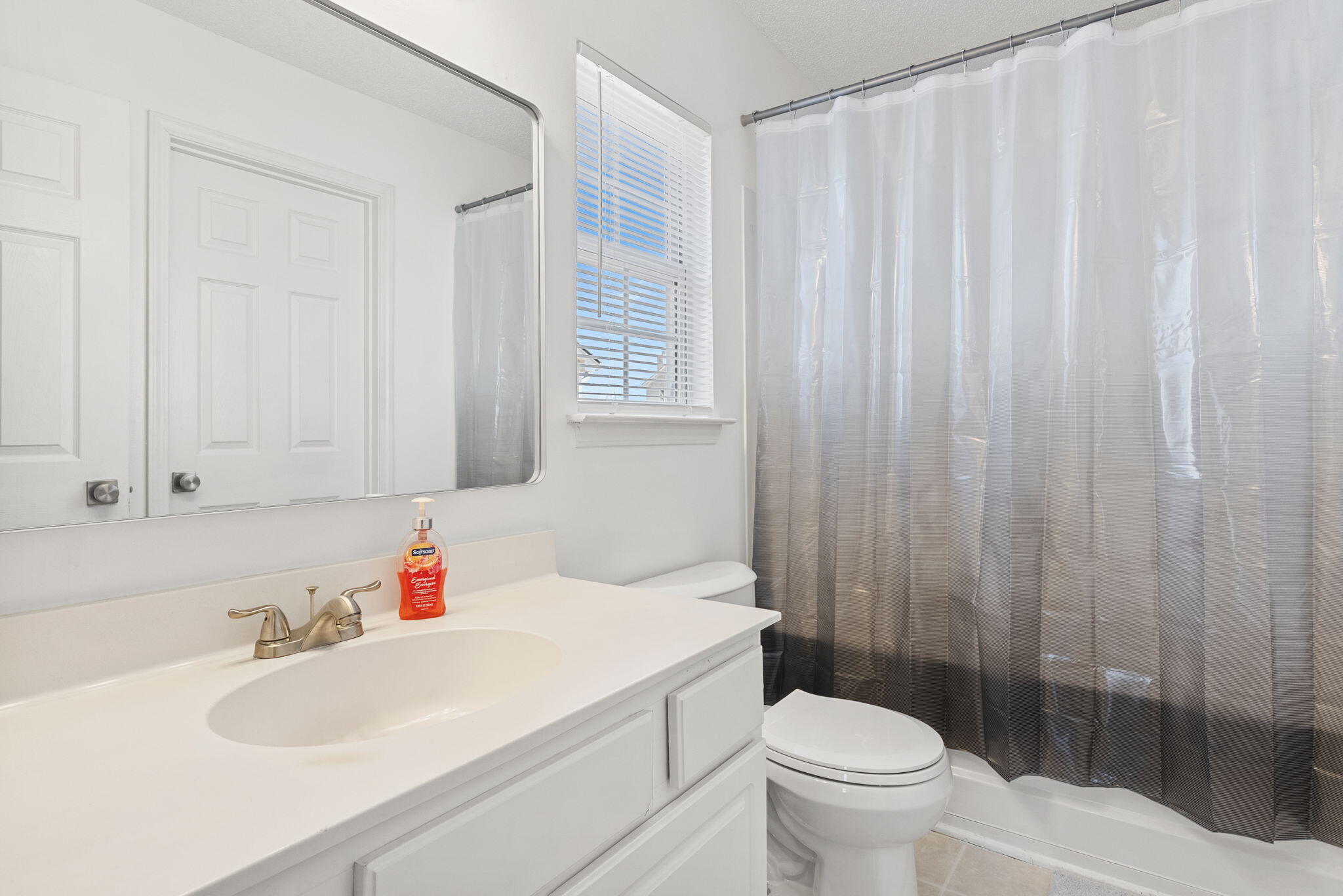 104 Concord Street Goose Creek, SC 29445 - Photo 16 of 27 Primary Bathroom