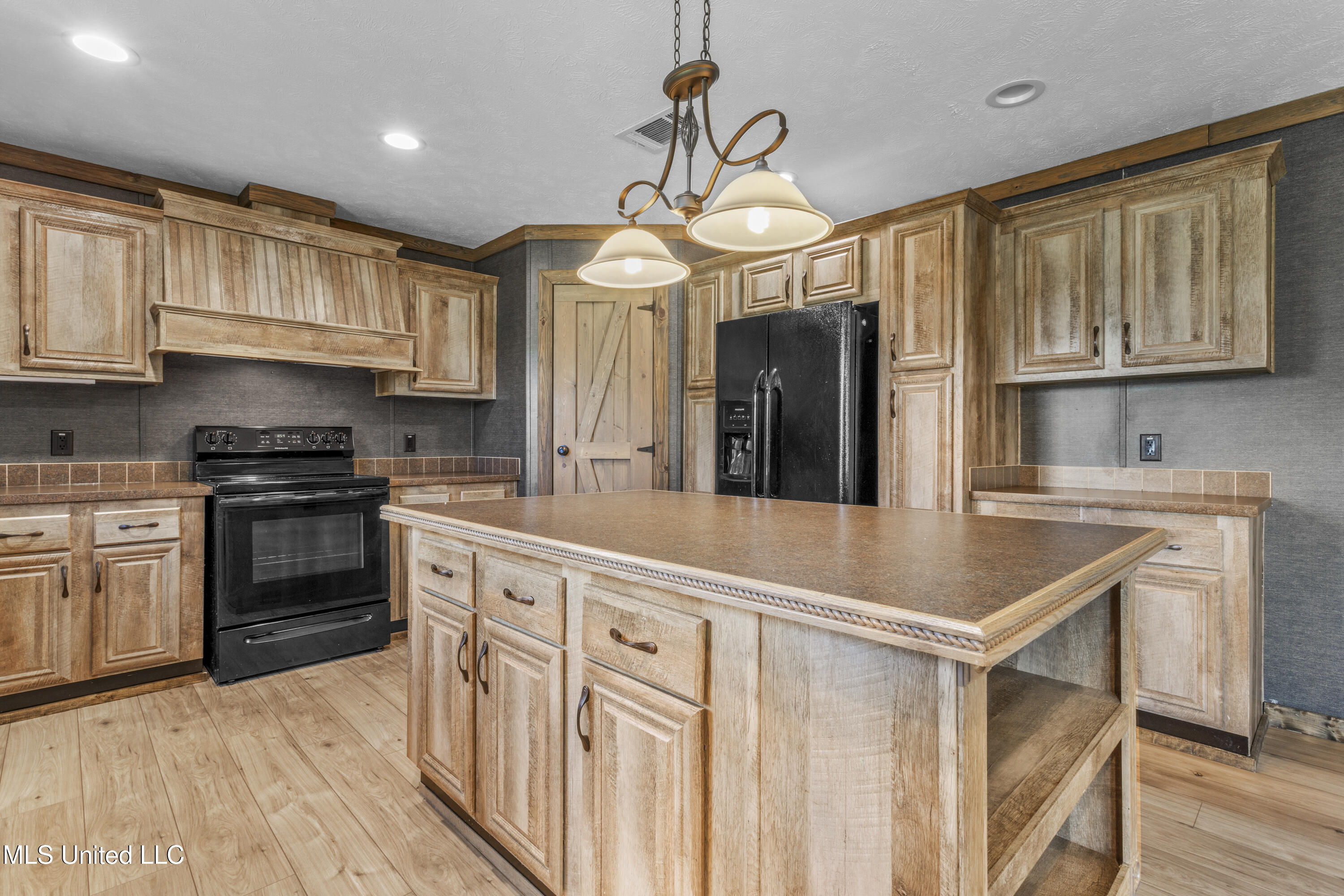 95 Pump Branch Road Wiggins, MS 39577 - Photo 6 of 33 012 (1)