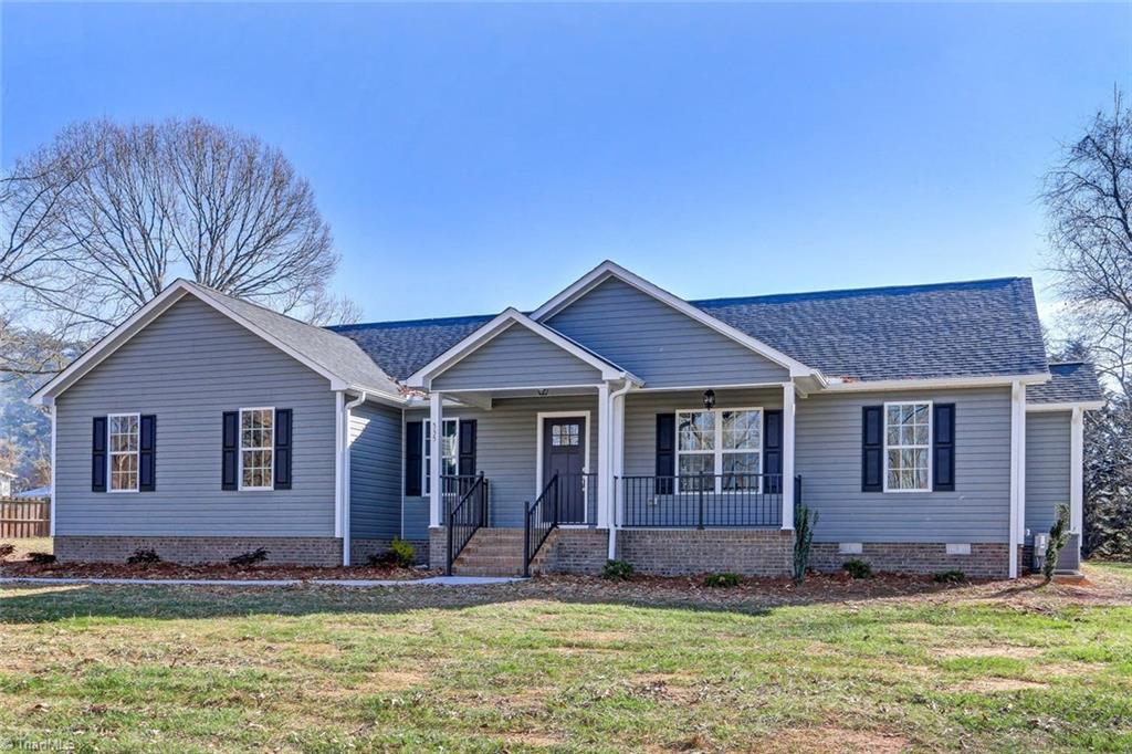 535 Anderson Road Eden, NC 27288 - Photo 2 of 30 Gallery Image 2