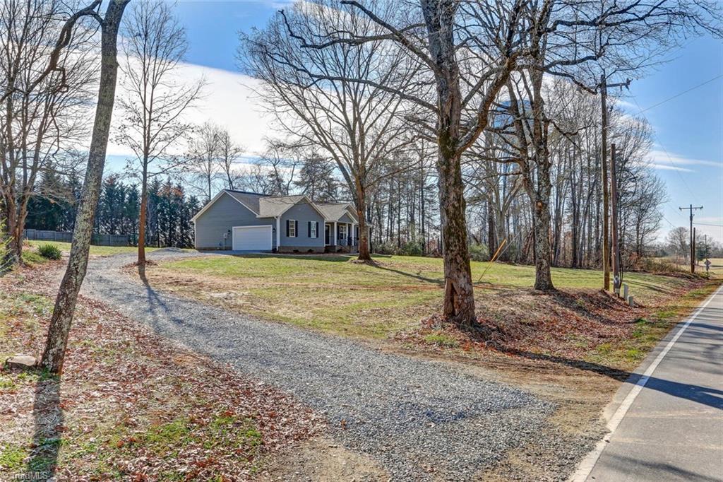 535 Anderson Road Eden, NC 27288 - Photo 5 of 30 Gallery Image 5