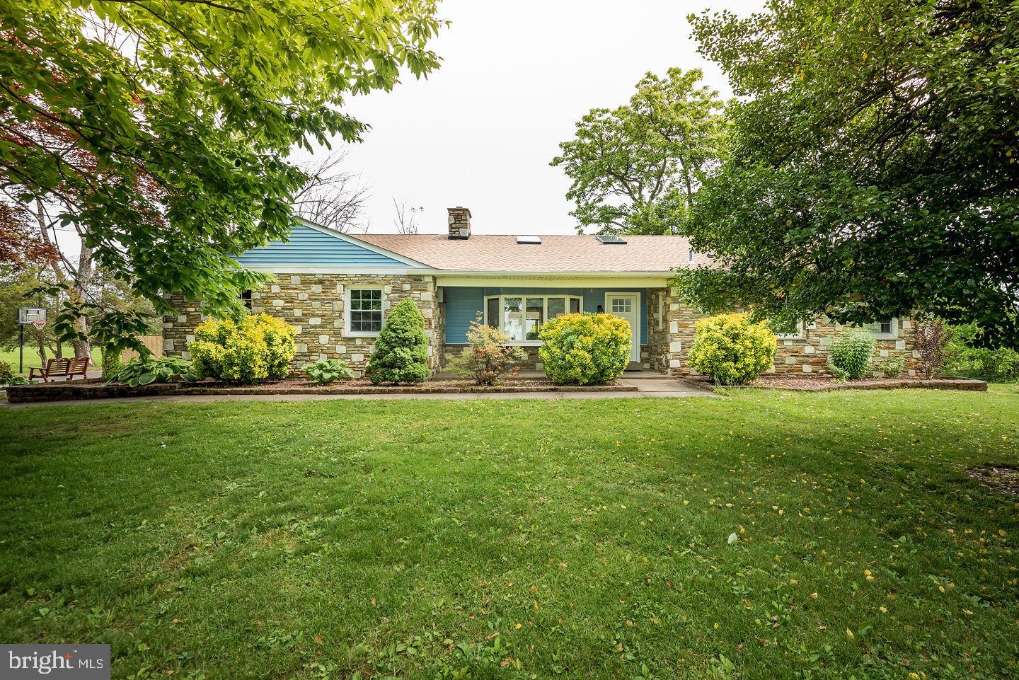 1323 Swamp Road Furlong, PA 18925 - Photo 6 of 118