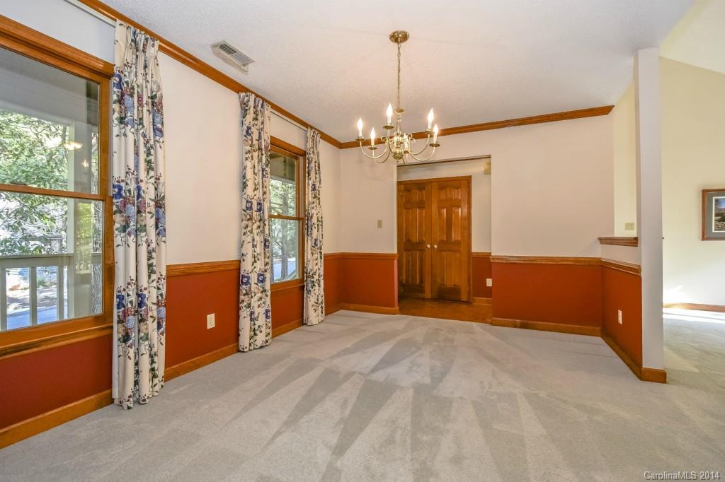 5056 Suwarrow Circle Tega Cay, SC 29708 - Photo 3 of 20