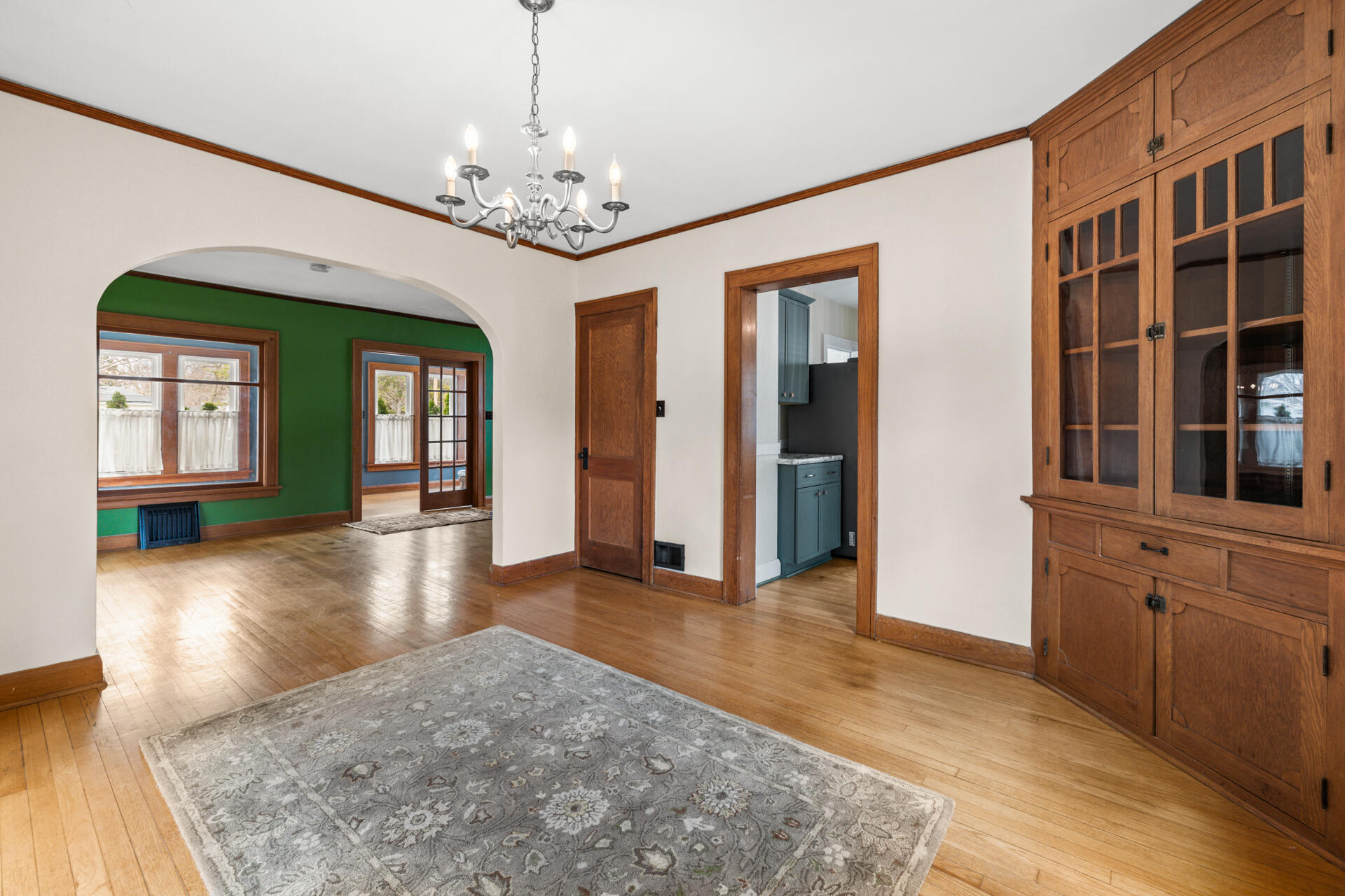 415 South Concord Road Oconomowoc, WI 53066 - Photo 8 of 39 This house enjoys so much natural light.