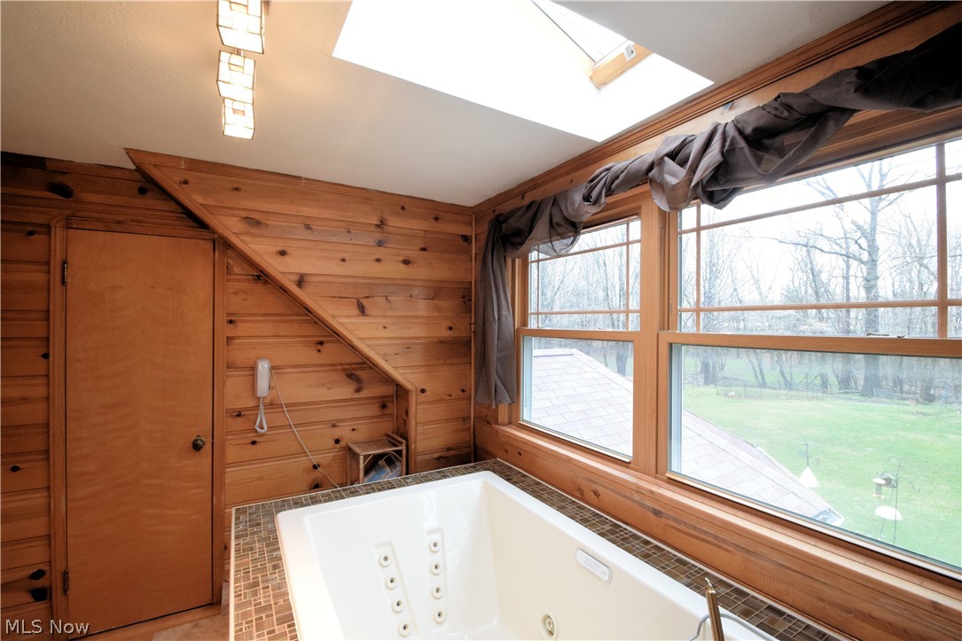 7115 Ridge Road Cleveland, OH 44129 - Photo 23 of 34 Gallery Image 23