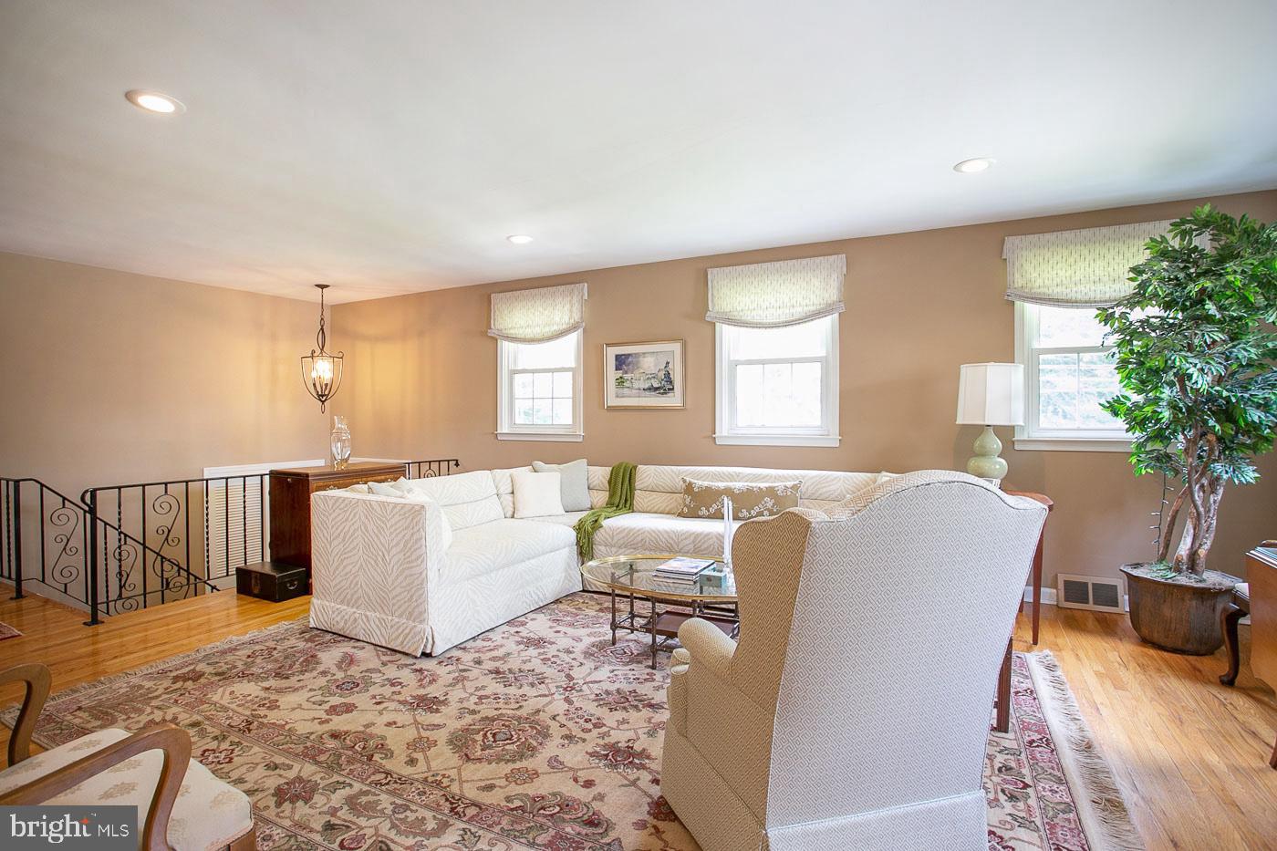 1911 County Line Road Villanova, PA 19085 - Photo 14 of 45