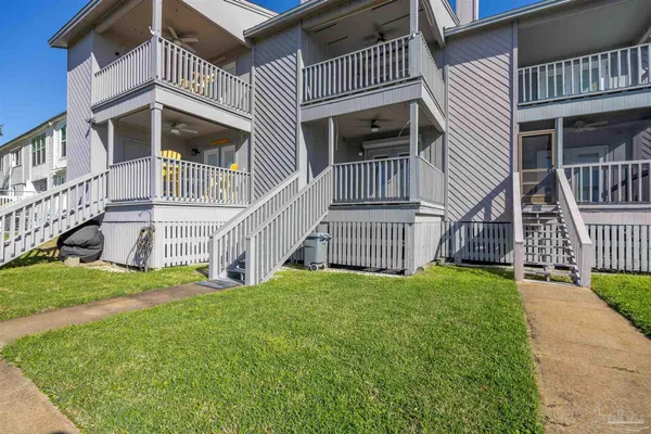 $2,500 | 14180 River Road, Unit 2, Pensacola, FL 32507