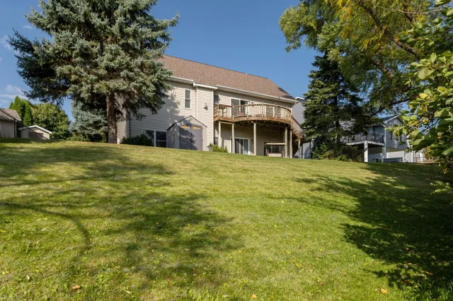 $399,900 | 865 Quail Court, Watertown, MN 55388