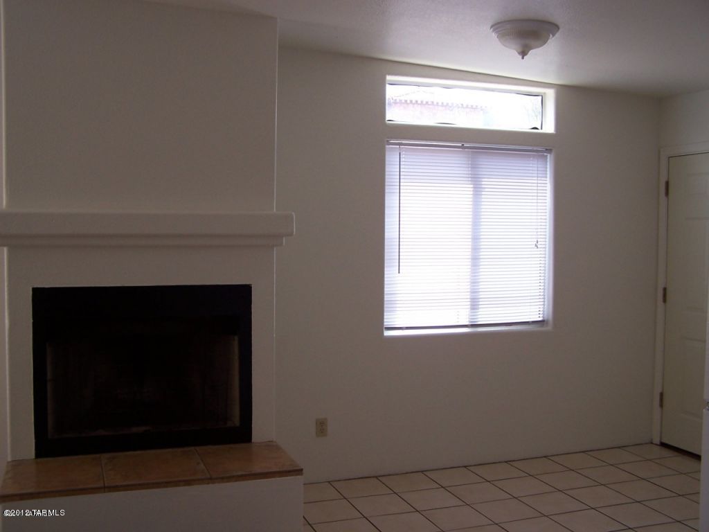 3075-3077 East Allen Road Tucson, AZ 85716 - Photo 4 of 10