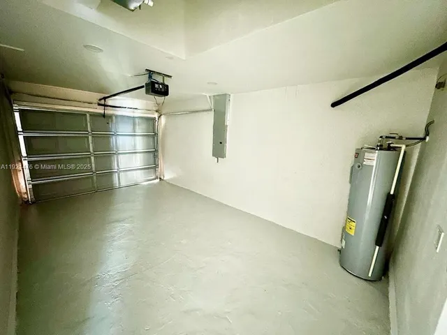 $1,900 | 354-356 Bell Boulevard, Unit 356, Lehigh Acres, FL 33974