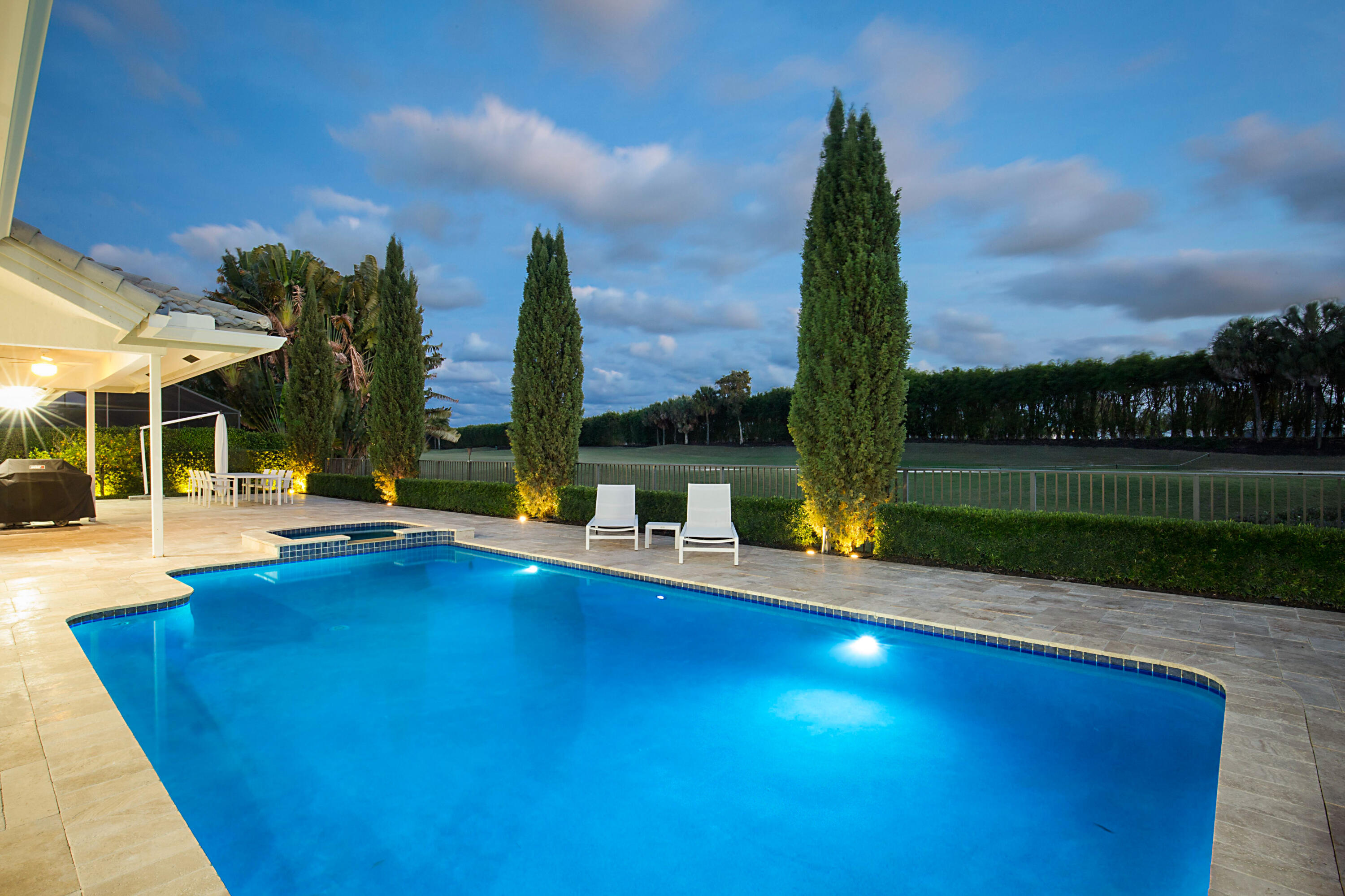 7316 Mandarin Drive Boca Raton, FL 33433 - Photo 40 of 45 Evening Shots