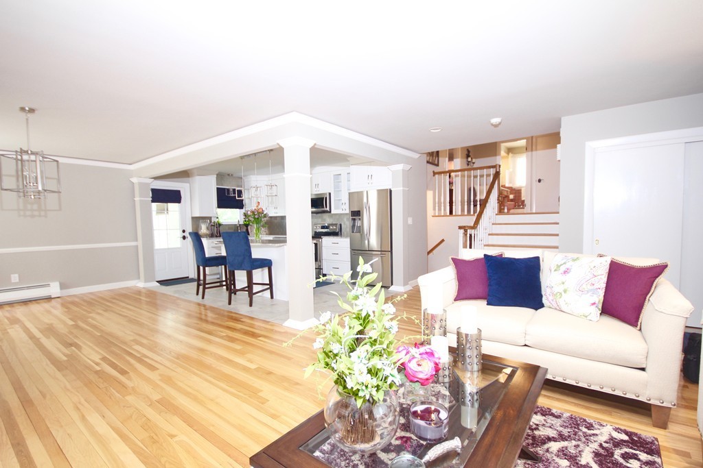 33 Auburndale Road Marblehead, MA 01945 - Photo 7 of 27