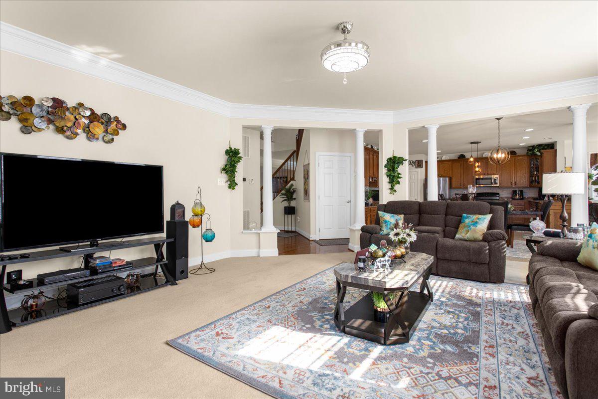 410 Mohican Drive Frederick, MD 21701 - Photo 12 of 73