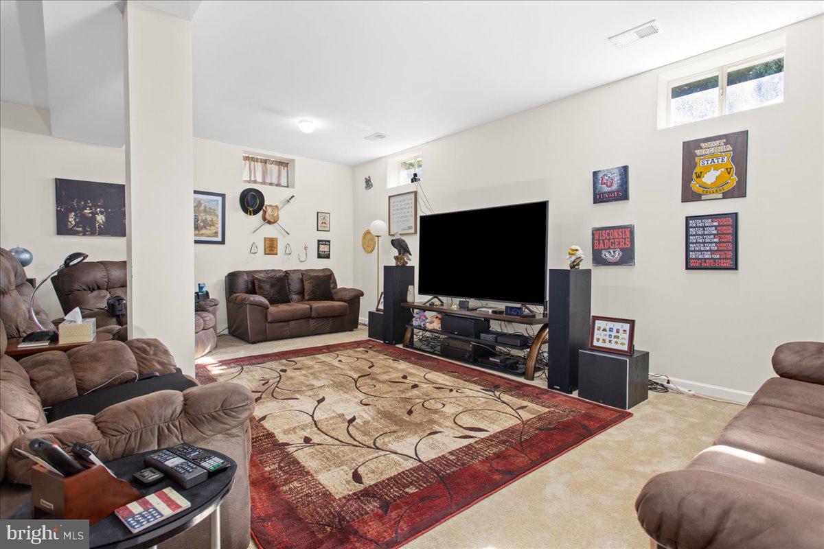 410 Mohican Drive Frederick, MD 21701 - Photo 27 of 73