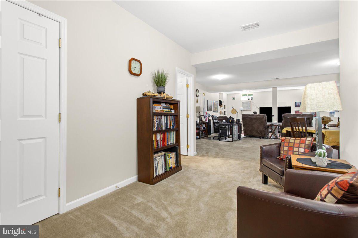 410 Mohican Drive Frederick, MD 21701 - Photo 32 of 73