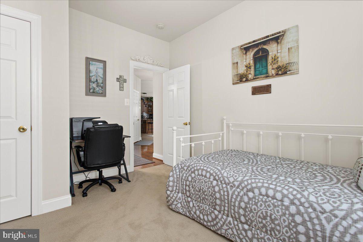 410 Mohican Drive Frederick, MD 21701 - Photo 34 of 73